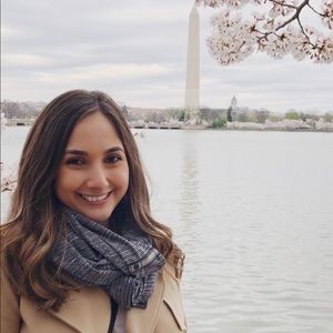 Meet your Posher, Anna